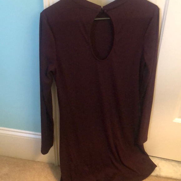Plain dark red dress - Picture 2 of 2